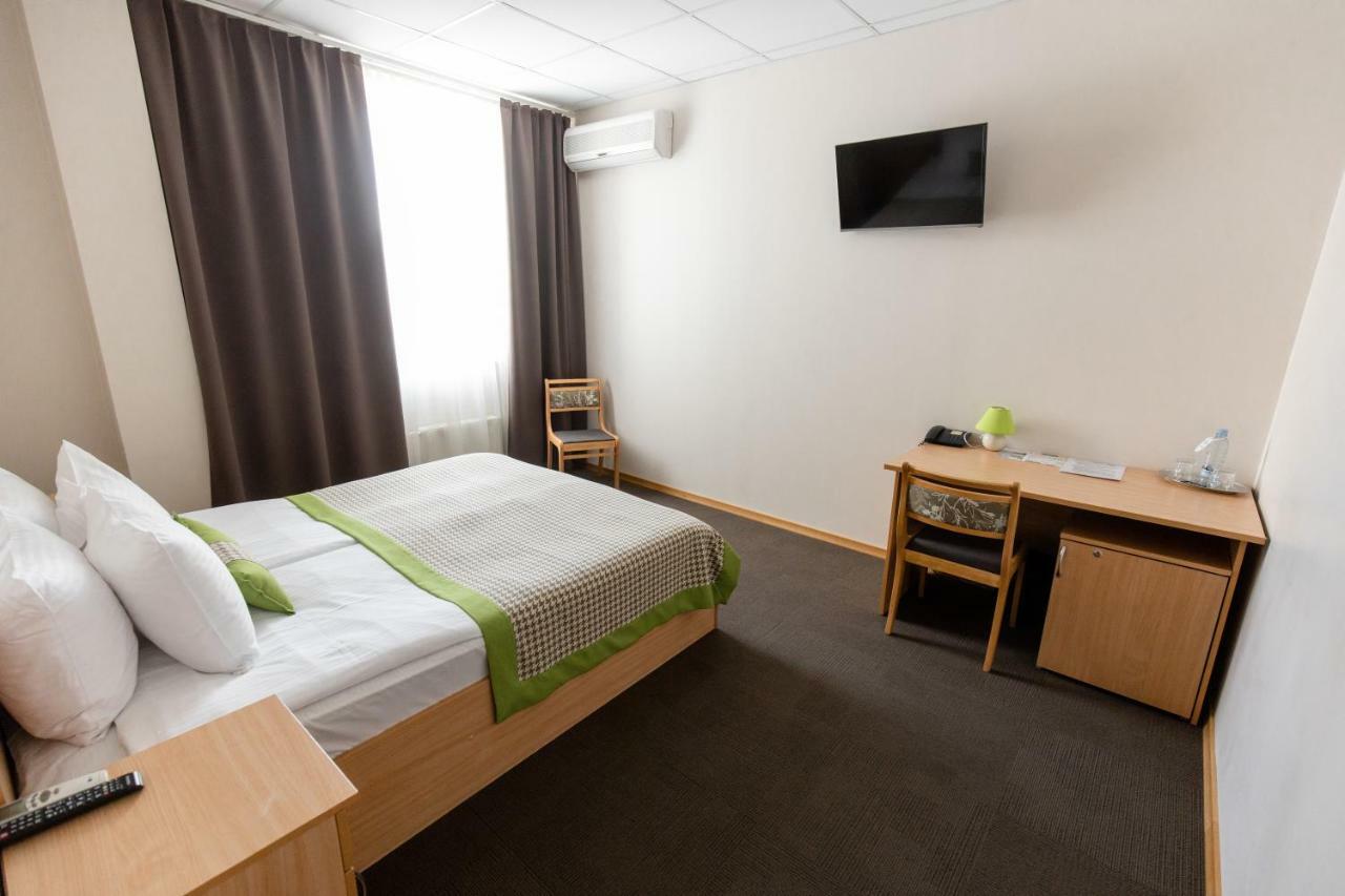 Sports Hotel Valmiera Exterior photo